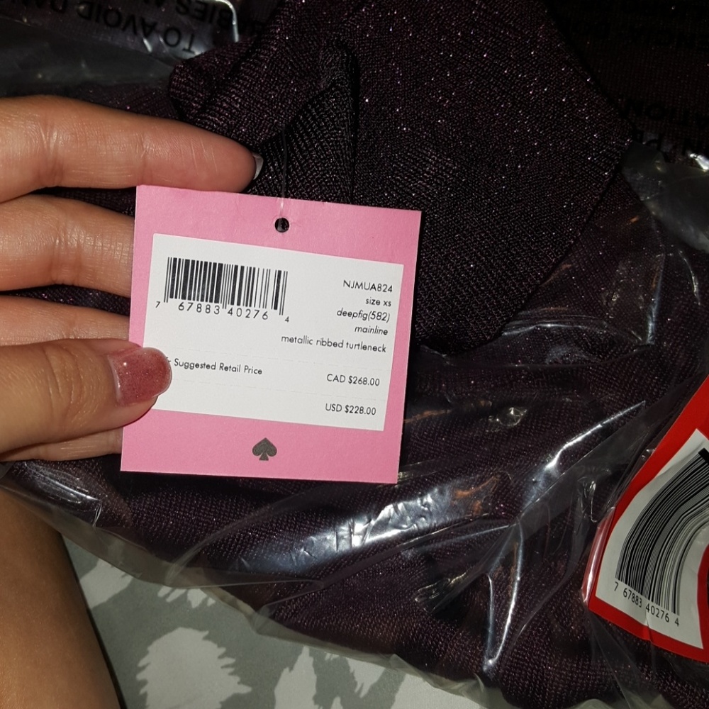 NWT Metallic Ribbed Sweater - Picture 3 of 4